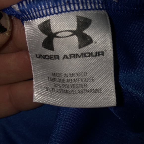 **SOLD**Boys Under Armour Heat Gear longsleeve - Picture 3 of 4